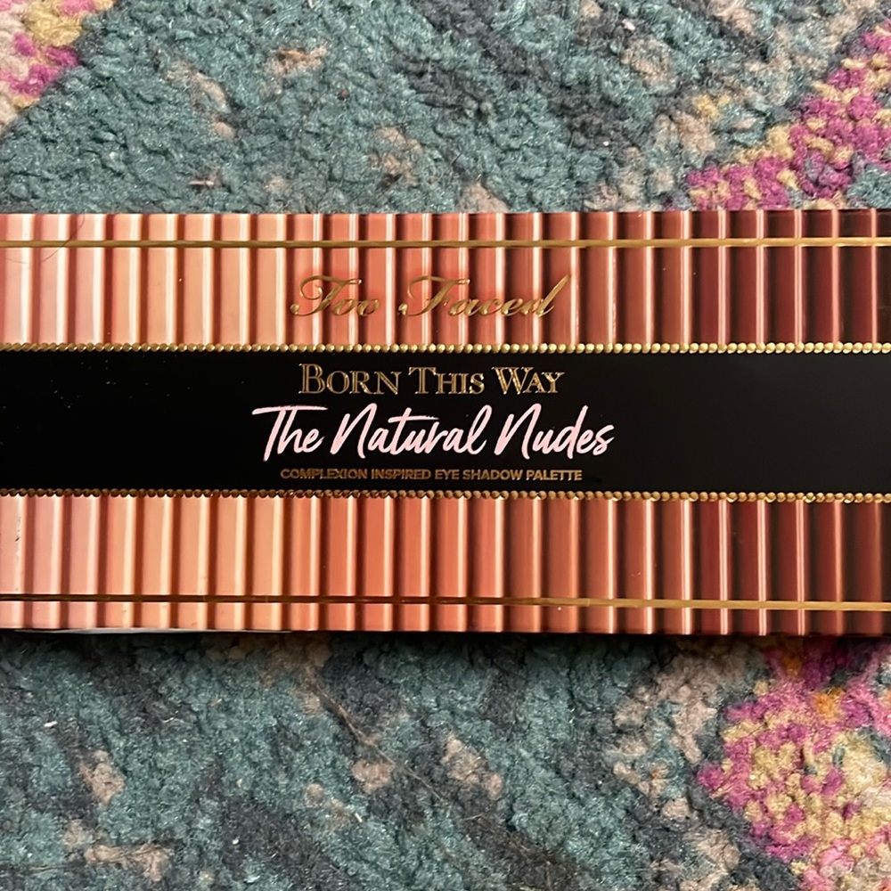 Brand new too faced born this way palette